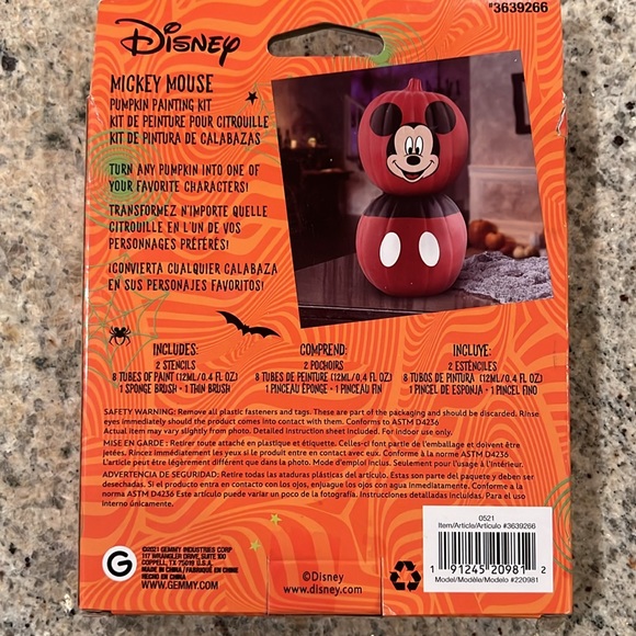 Disney Mickey Mouse Pumpkin Painting Kit - Picture 3 of 4